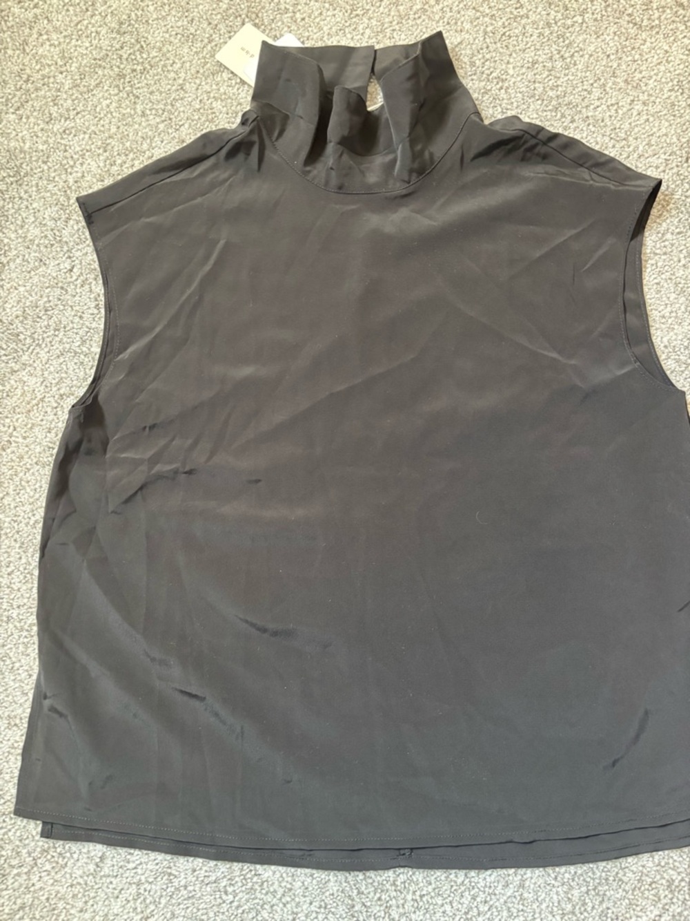 Sleeveless Mock Neck Tank Top - Black